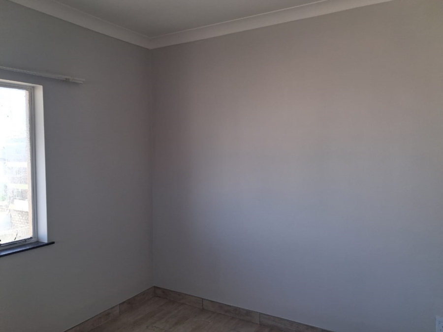 To Let 2 Bedroom Property for Rent in Southernwood Eastern Cape